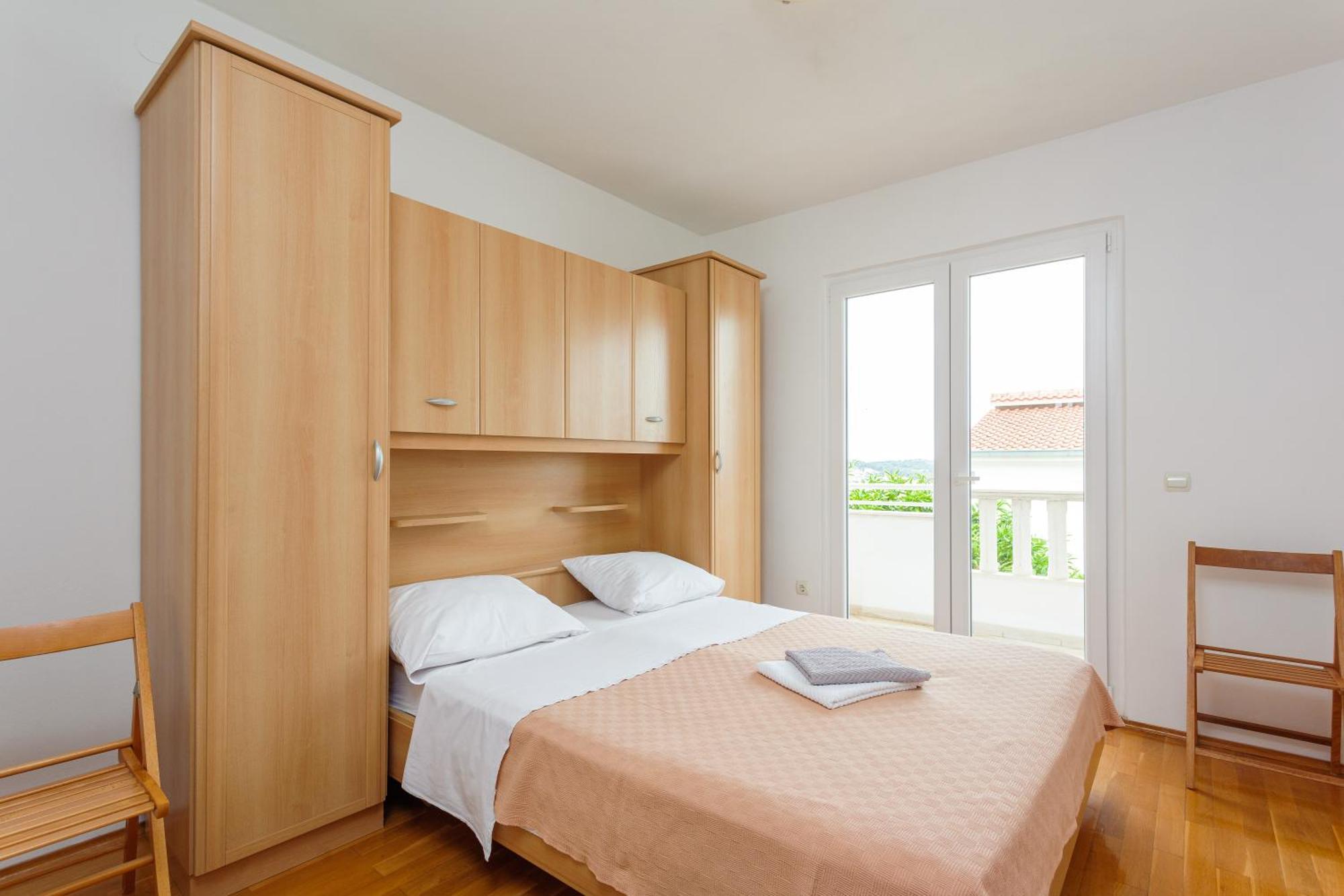 Apartment Mia - Spacious Apartment On 85 M2 With Beautiful Sea View トロギール エクステリア 写真