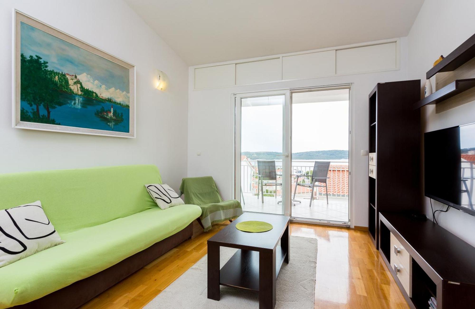 Apartment Mia - Spacious Apartment On 85 M2 With Beautiful Sea View トロギール エクステリア 写真